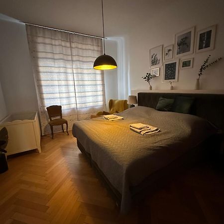 Ferienwohnung Big Vintage Style Flat Near Schönbrunn Wien Exterior foto