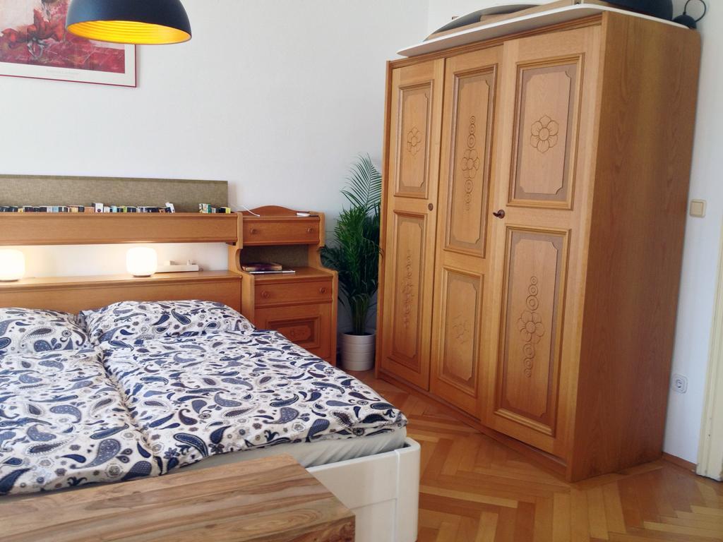 Ferienwohnung Big Vintage Style Flat Near Schönbrunn Wien Exterior foto